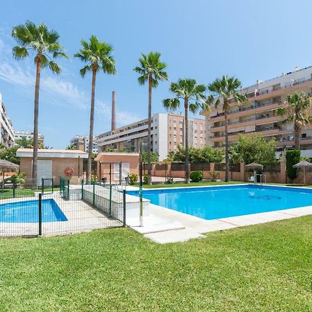 Charming Apartment On The Beach - Pool And Parking マラガ エクステリア 写真